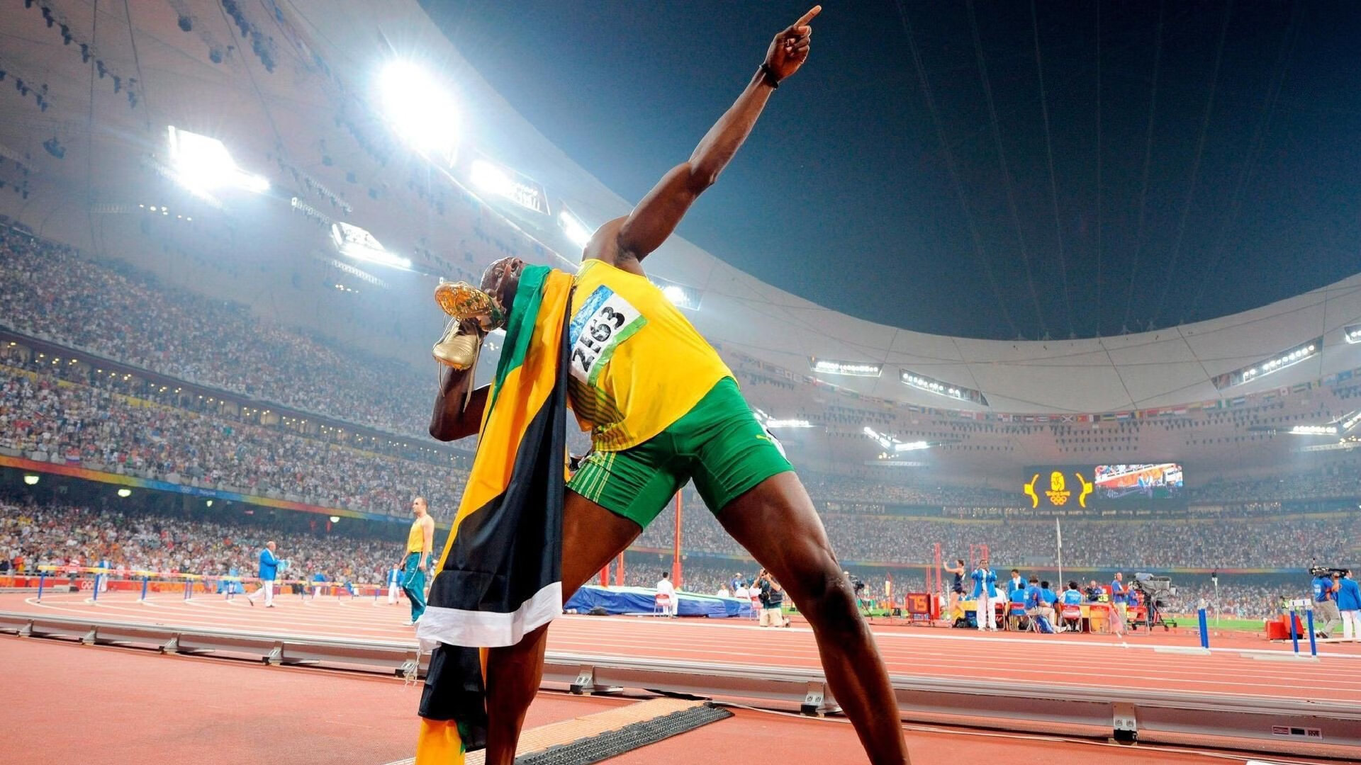 体育队长续约成功增强球队士气，体育队长的职责